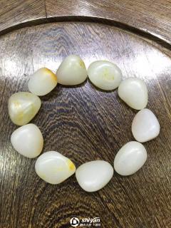 转让和田玉原石小籽