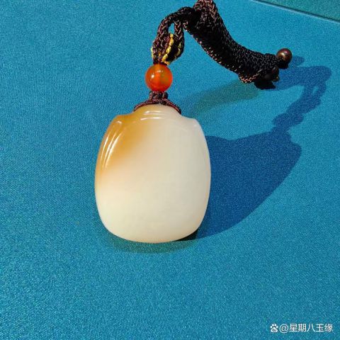 和田玉品种很多却符合很多人的追求