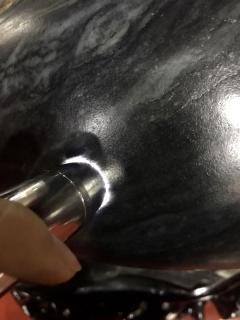 和田玉墨玉漆黑如墨,别具一番特色
