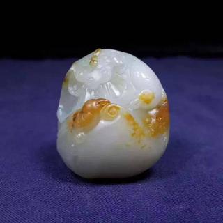 原来和田玉的皮色还分厚薄?各有美感