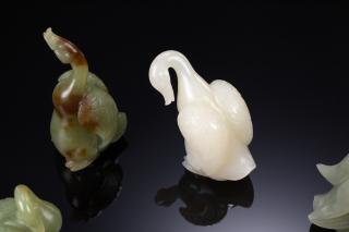新疆和田玉 鹅如意 鹅多宝摆件 白玉青玉墨玉玛瑙鹅夺宝摆