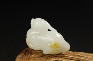 一空说玉:为什么和田玉貔貅玉雕如此受欢迎