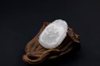 在新疆和田玉是最便宜的吗?
