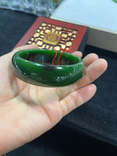 60×19.3×7.8精品碧玉手镯,平安镯,冰底老料菠菜绿,聚红皮,油润细腻