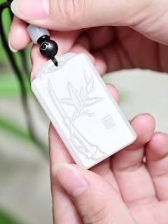 羊脂白玉是什么?揭秘和田玉中的顶级材质