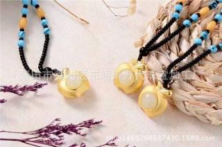 **和田玉平安果吊坠3d硬金黄金镶玉苹果金包玉项链圣诞节送礼物