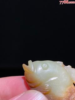 明代-和田玉老黄玉鳜鱼-玉桂鱼佩-褐黄玉鱼珮-元明中古玉器-自由交易-