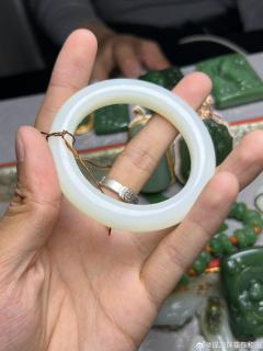 24【和田玉】羊脂白玉手镯