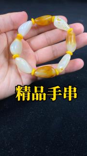 52克. 和田玉精品手串